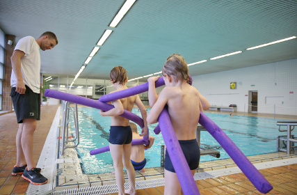 Schwimmhalle West © Pascalina Vretinari