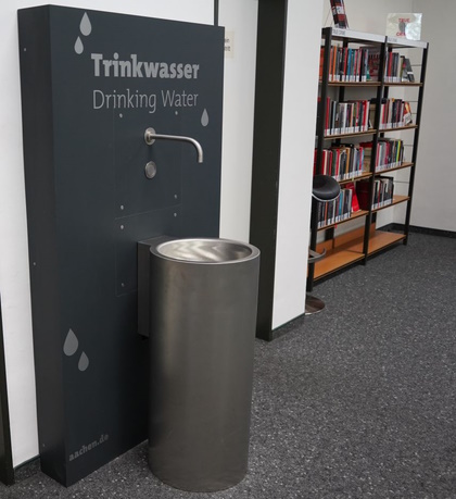 Trinkwasserspender.420